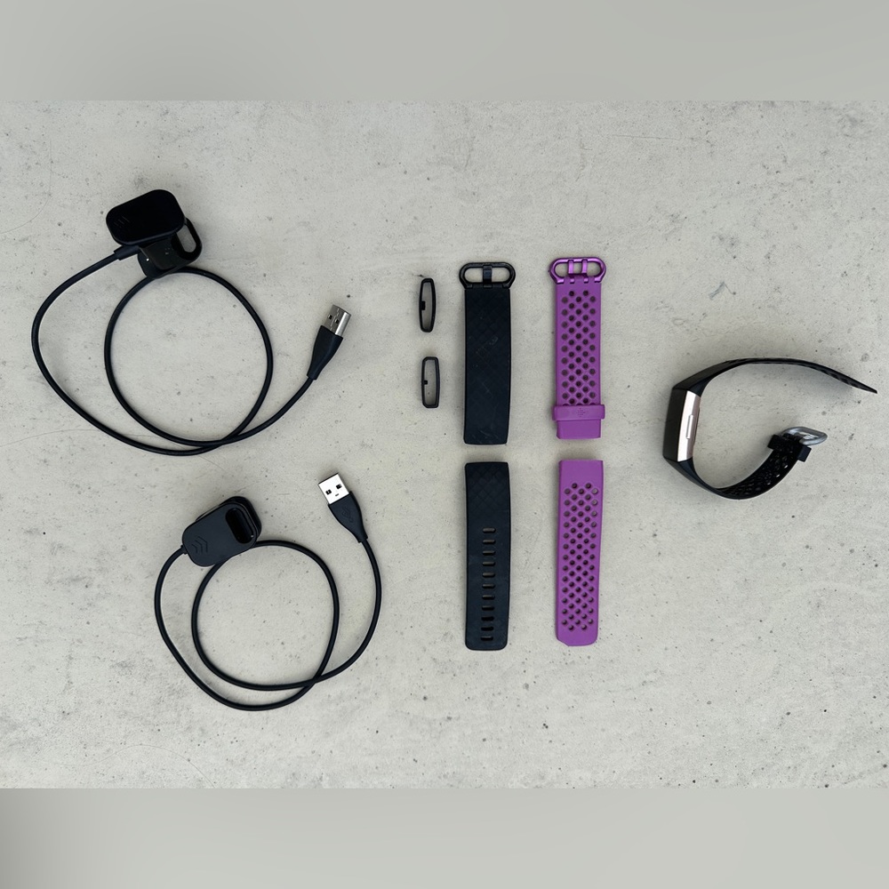 Fitbit Charge 3 Rose Gold with Chargers and 2 Extra Bands